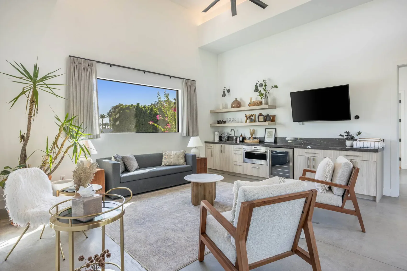A room on the property