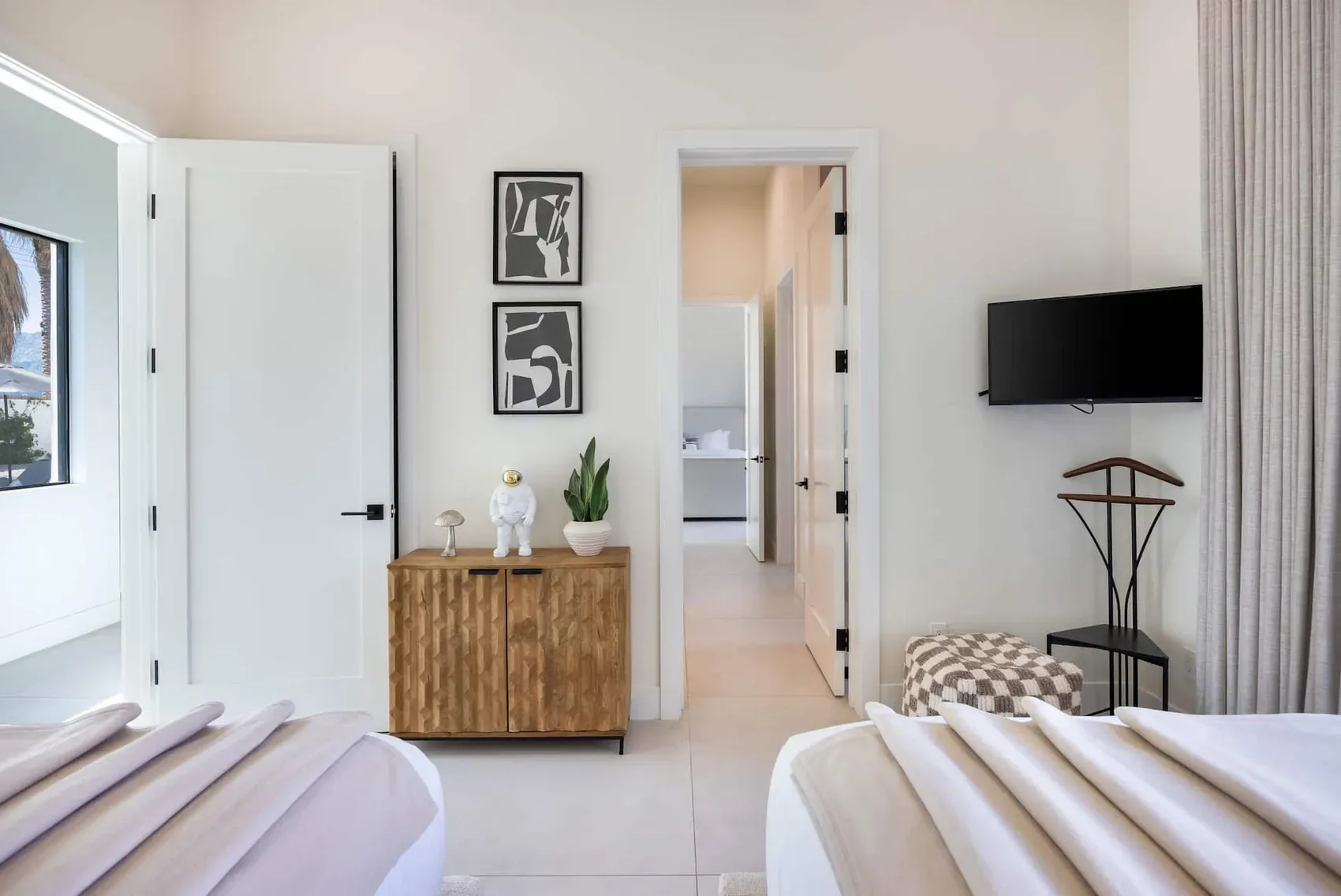 A room on the property
