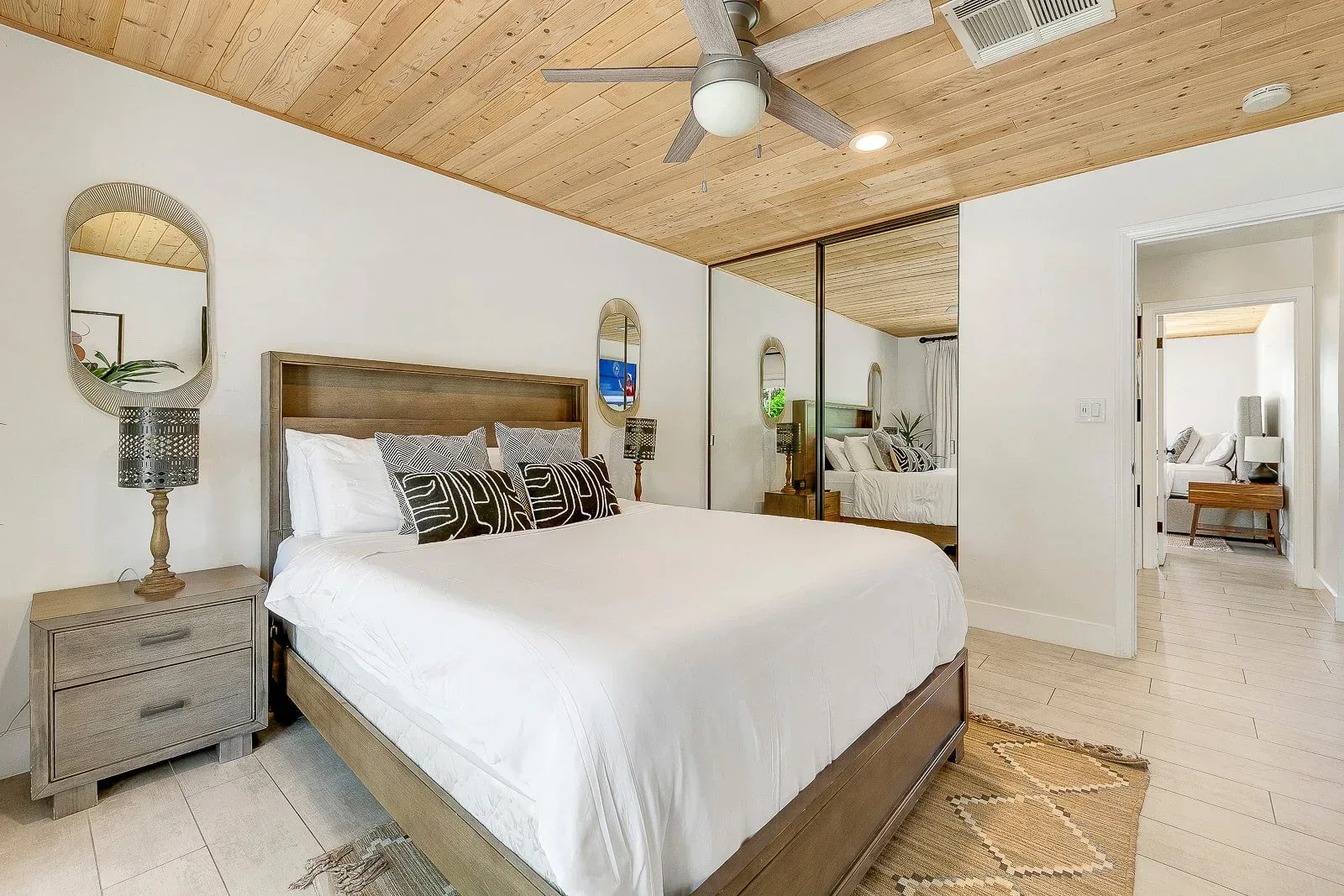 A white guest room