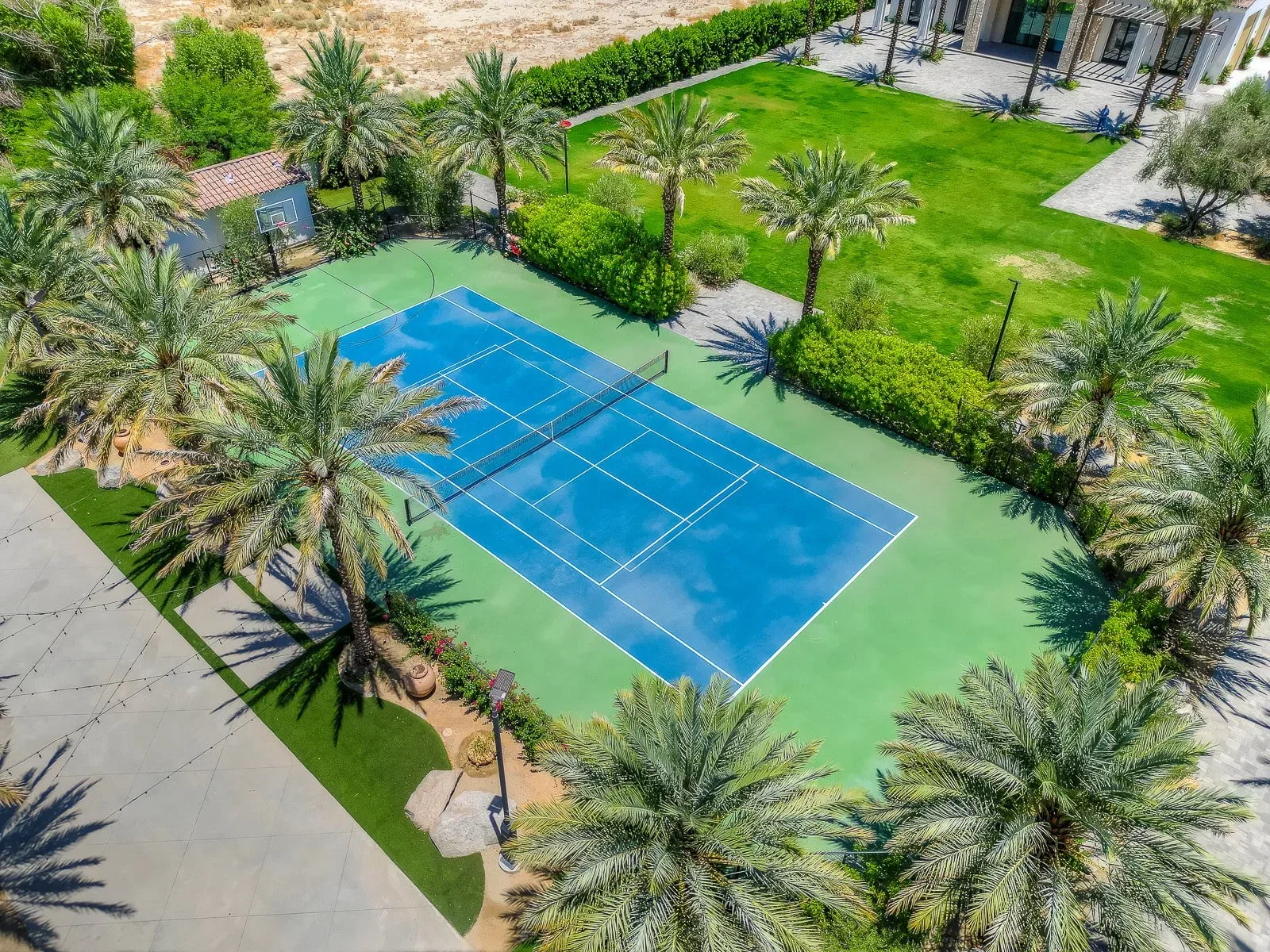 The court from directly above
