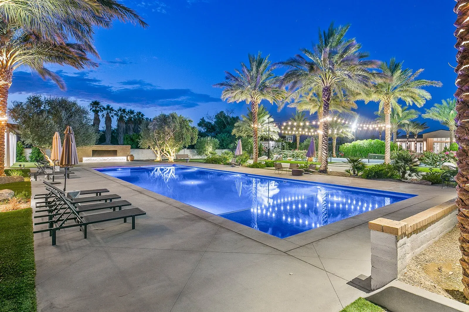 The pool at rest