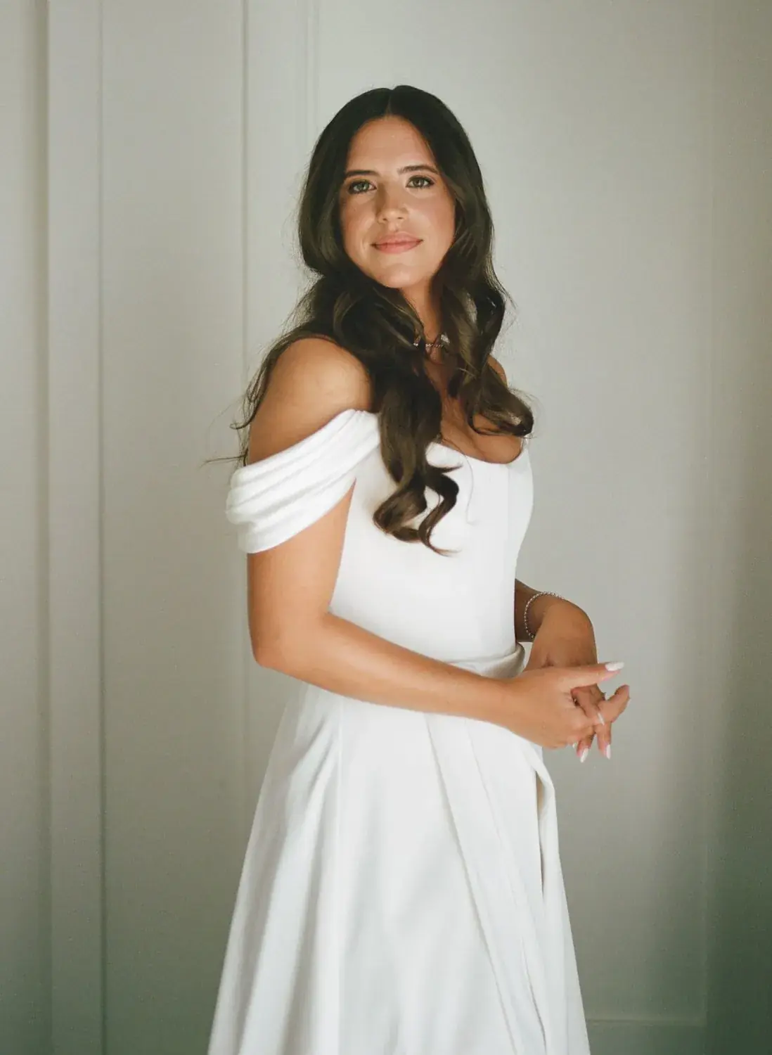 Bridal portrait in the villa